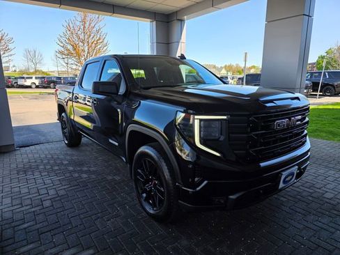 Used 2023 GMC Sierra 1500 Elevation AWD/4WD image 6