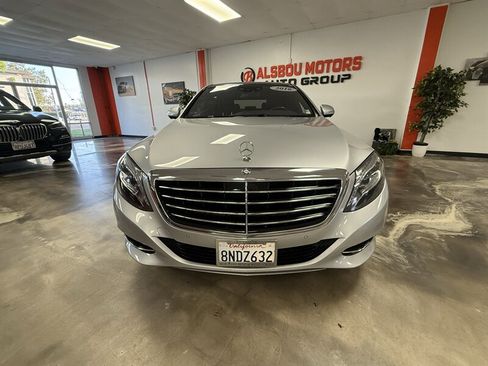 Used 2016 Mercedes-Benz S 550 Sedan w/ Premium Package image 2