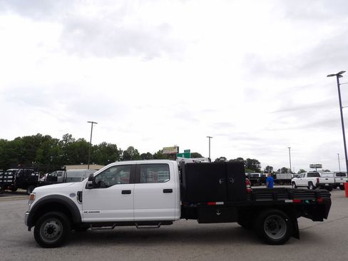 Used 2022 Ford F550 4x4 Crew Cab Super Duty w/ Power Equipment Group image 70