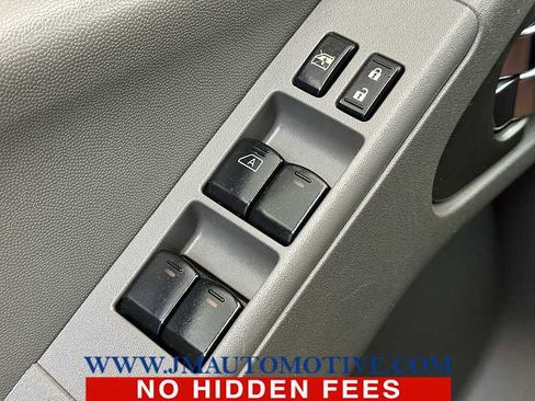 Used 2019 Nissan Frontier SV image 32