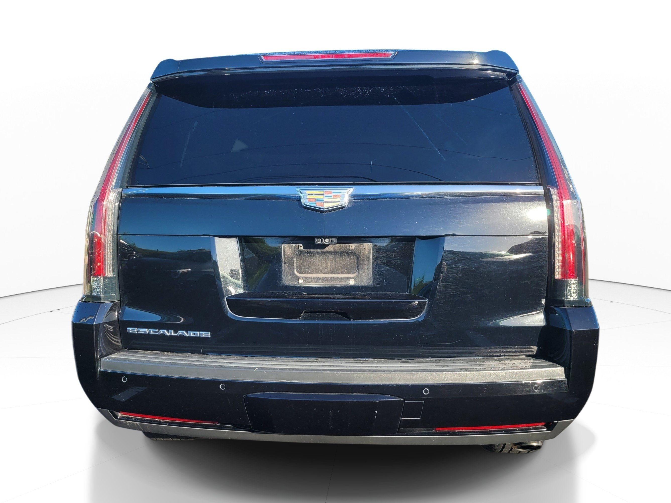 Used 2020 Cadillac Escalade Luxury RWD image 5