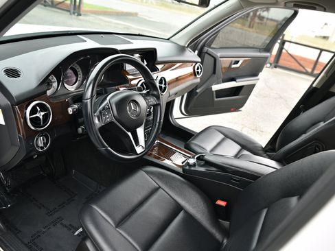 Used 2013 Mercedes-Benz GLK 350 2WD image 10