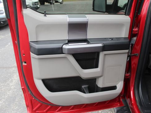 Used 2020 Ford F150 XLT w/ Equipment Group 302A Luxury image 19