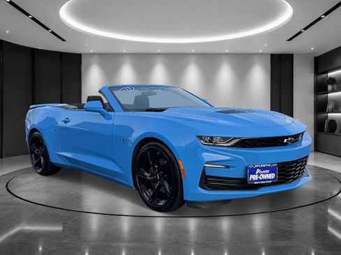 Certified 2023 Chevrolet Camaro SS RWD image 2