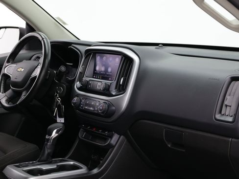Used 2022 Chevrolet Colorado LT w/ Fleet Safety Package RWD image 40