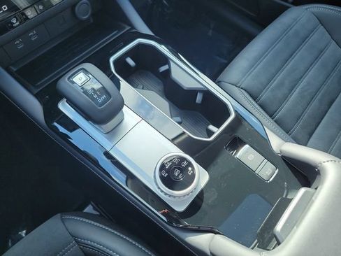New 2026 Mitsubishi Outlander SE FWD image 35