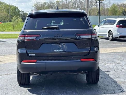 New 2026 Jeep Grand Cherokee L Limited AWD/4WD image 32