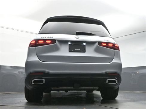 New 2026 Mercedes-Benz GLS 450 4MATIC image 39