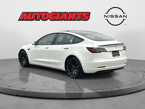 Used 2021 Tesla Model 3 Performance image 5