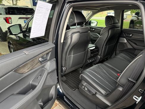 Certified 2026 Acura MDX SH-AWD w/ Advance Package image 14