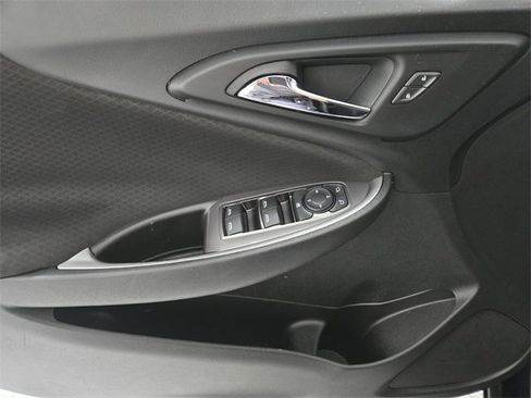 Used 2018 Chevrolet Malibu LS w/ LPO, Convenience Package 2 image 20