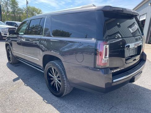 Used 2016 GMC Yukon XL Denali w/ Open Road Package AWD/4WD image 5