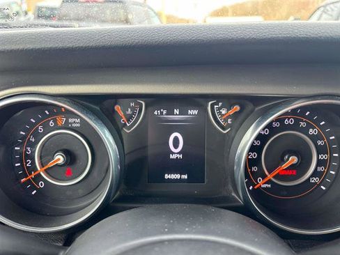 Certified 2018 Jeep Wrangler Unlimited Sport S image 19