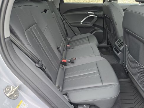 New 2026 Audi Q5 Premium image 28