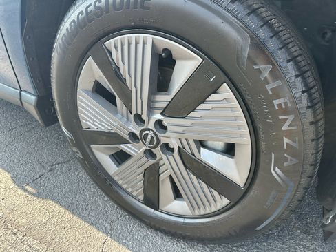 Used 2025 Nissan Murano SL image 9