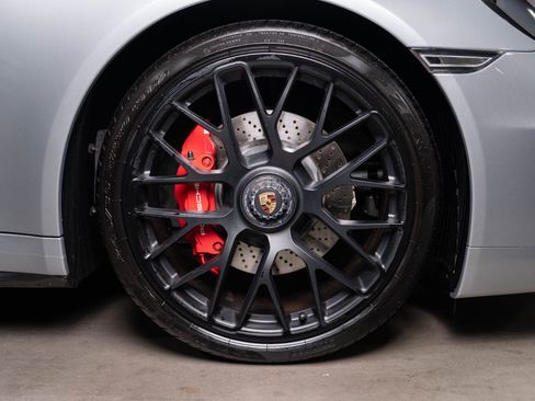 Used 2015 Porsche 911 Carrera GTS RWD image 29