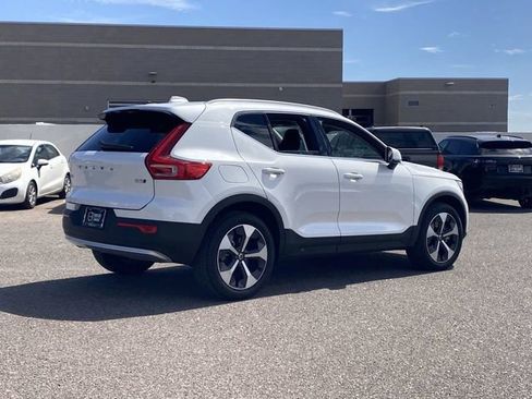Certified 2025 Volvo XC40 B5 Core w/ Protection Package Premier AWD/4WD image 7