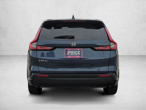 Used 2025 Honda CR-V EX image 7