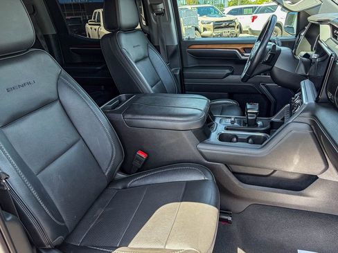 Used 2023 GMC Sierra 1500 Denali AWD/4WD image 42