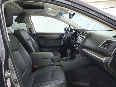 Used 2019 Subaru Outback 3.6R Limited image 10