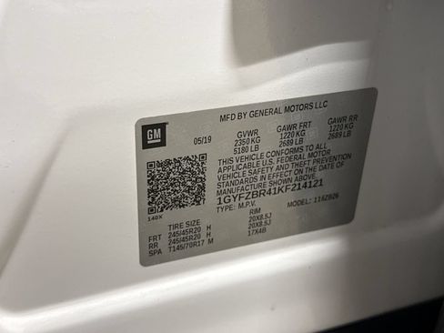 Used 2019 Cadillac XT4 Luxury w/ Cold Weather Package AWD/4WD image 27