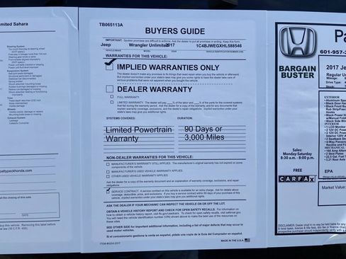 Used 2017 Jeep Wrangler Unlimited Sahara w/ Connectivity Group AWD/4WD image 5