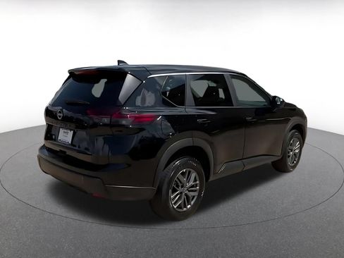 Used 2026 Nissan Rogue SV FWD image 15