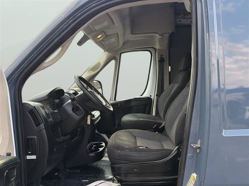 Used 2018 RAM ProMaster 2500 FWD image 11