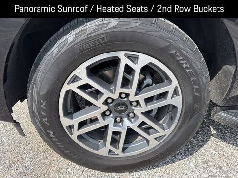 Used 2025 Ford Expedition Active AWD/4WD image 4