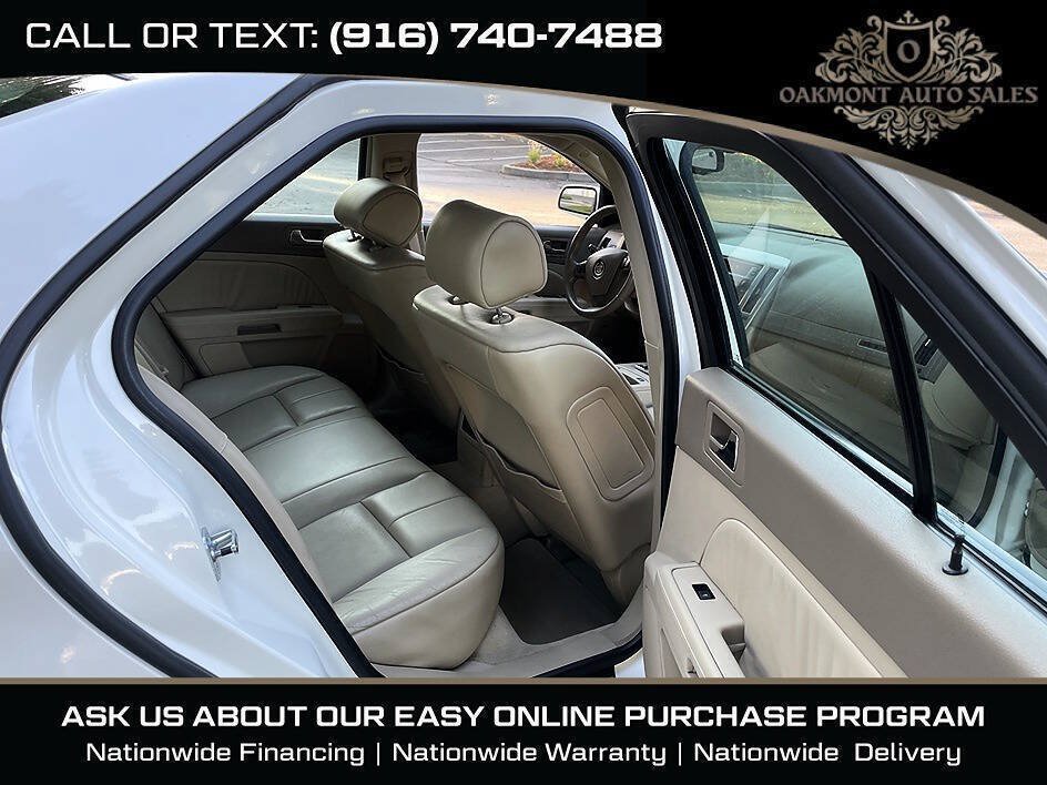 Used 2005 Cadillac STS V8 RWD image 13