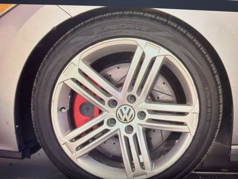 Used 2020 Volkswagen Jetta GLI Autobahn image 9