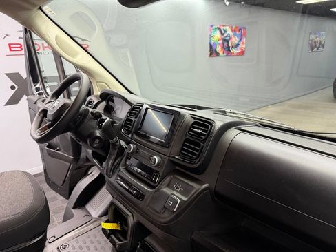 Used 2023 RAM ProMaster 2500 FWD image 40