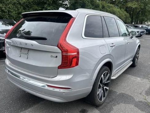 Used 2023 Volvo XC90 B6 Plus AWD/4WD image 4
