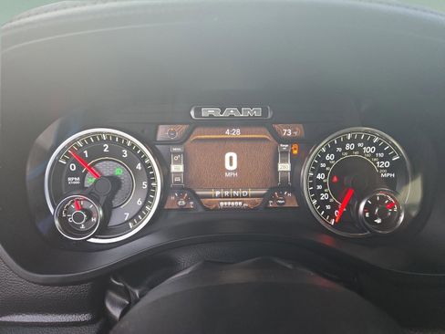 Used 2024 RAM 1500 Laramie image 18