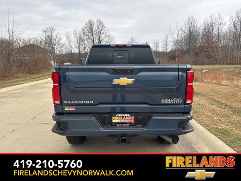 New 2025 Chevrolet Silverado 3500 High Country w/ Technology Package image 8