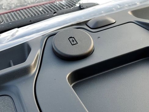 New 2025 Ford Bronco Big Bend w/ Black Diamond Package image 15