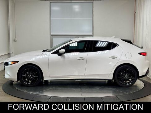 Used 2025 MAZDA MAZDA3 2.5 S Hatchback w/ Premium Pkg FWD image 6