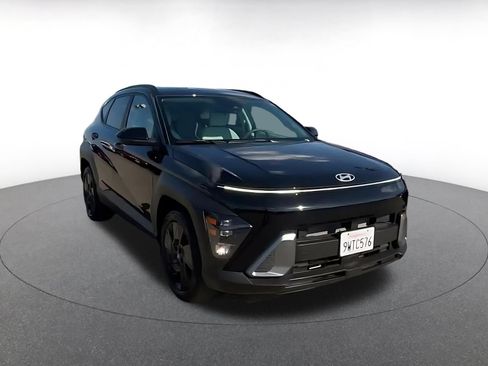 Used 2026 Hyundai Kona SEL Sport FWD image 3