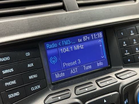 Used 2013 Ford Explorer FWD image 22