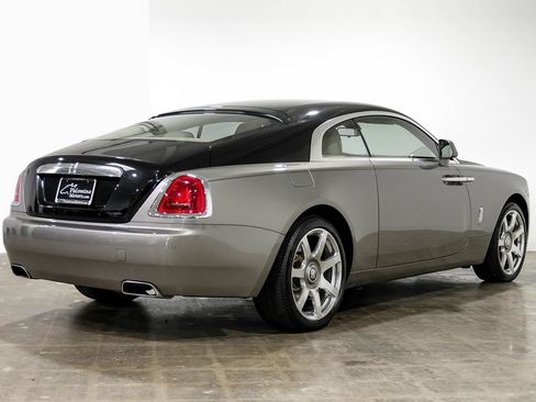 Used 2016 Rolls-Royce Wraith RWD image 7