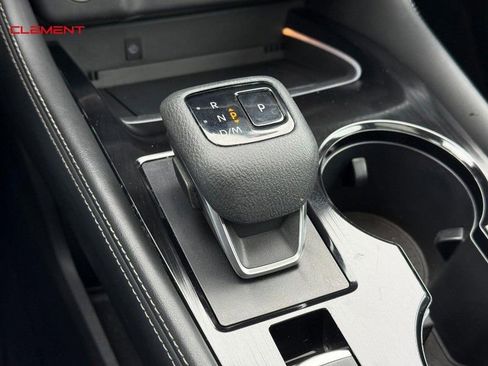 Used 2022 Nissan Rogue Platinum w/ Head-Up Display Package image 32