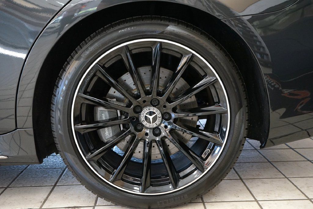 Used 2023 Mercedes-Benz S 580e 4MATIC Sedan image 70