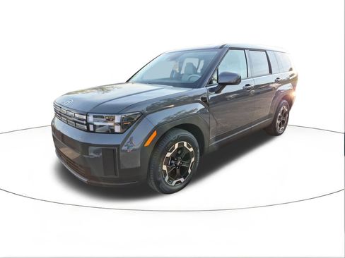 Used 2026 Hyundai Santa Fe SE image 4