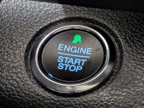 Used 2019 Ford Expedition Limited w/ Equipment Group 301A RWD image 31
