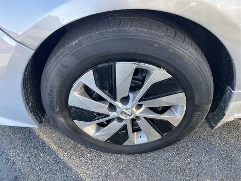 Used 2020 Nissan Altima 2.5 S image 2