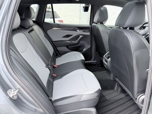 New 2026 Volkswagen Tiguan SE R-Line AWD/4WD image 31
