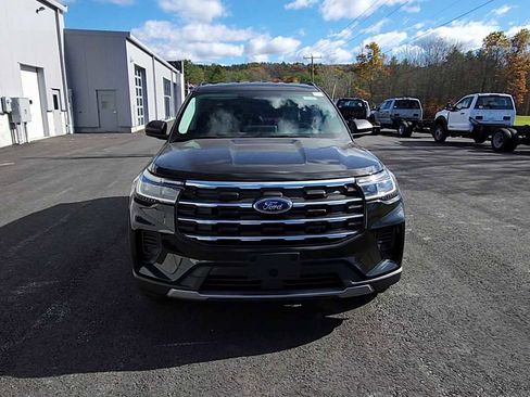 New 2026 Ford Explorer Active image 3