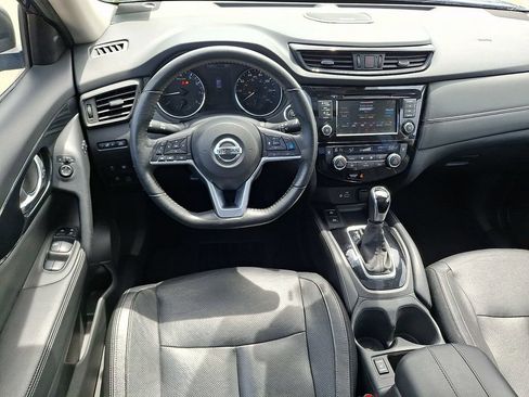 Used 2020 Nissan Rogue SL w/ Premium Package AWD/4WD image 2