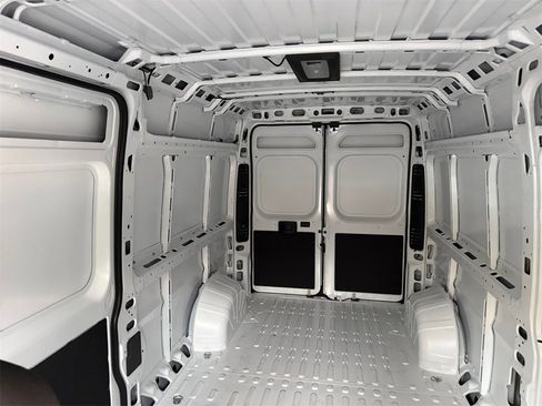 New 2026 RAM ProMaster 2500 w/ Premium Convenience Group image 30