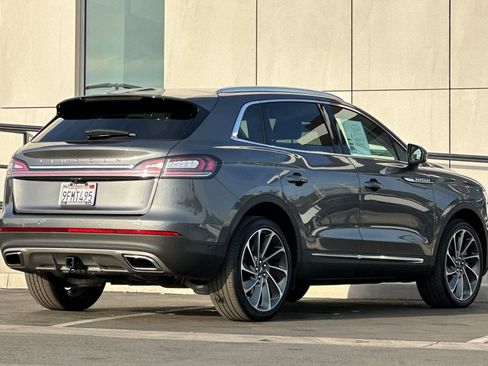 Certified 2022 Lincoln Nautilus Reserve w/ Equipment Group 202A AWD/4WD image 3